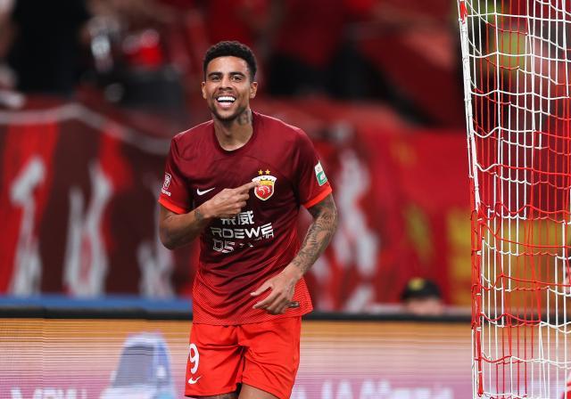 kaiyun网站-【中超】古斯塔沃戴帽 海港5比0海牛豪取13连胜